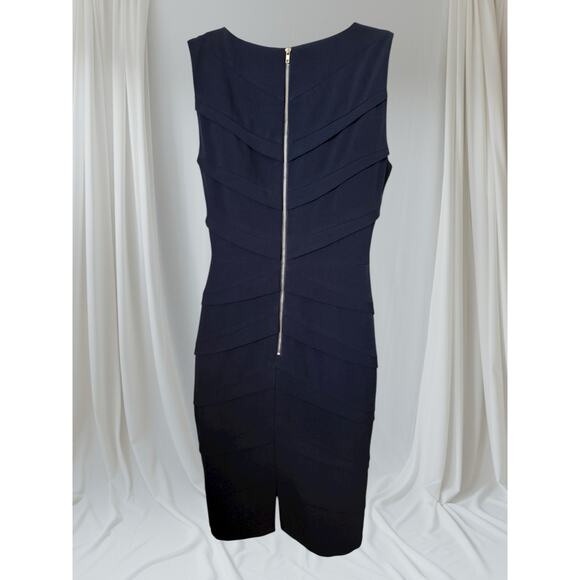 Adrianna Papell Navy Tiered Sheath Dress Size 12 Sleeveless Classic Cocktail - Picture 5 of 10